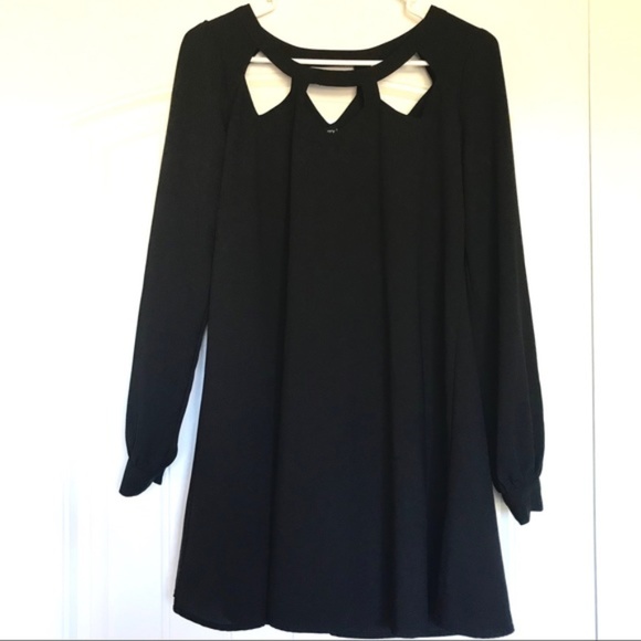 Very J Black Cut Out Neckline Boutique Dress - Picture 1 of 4